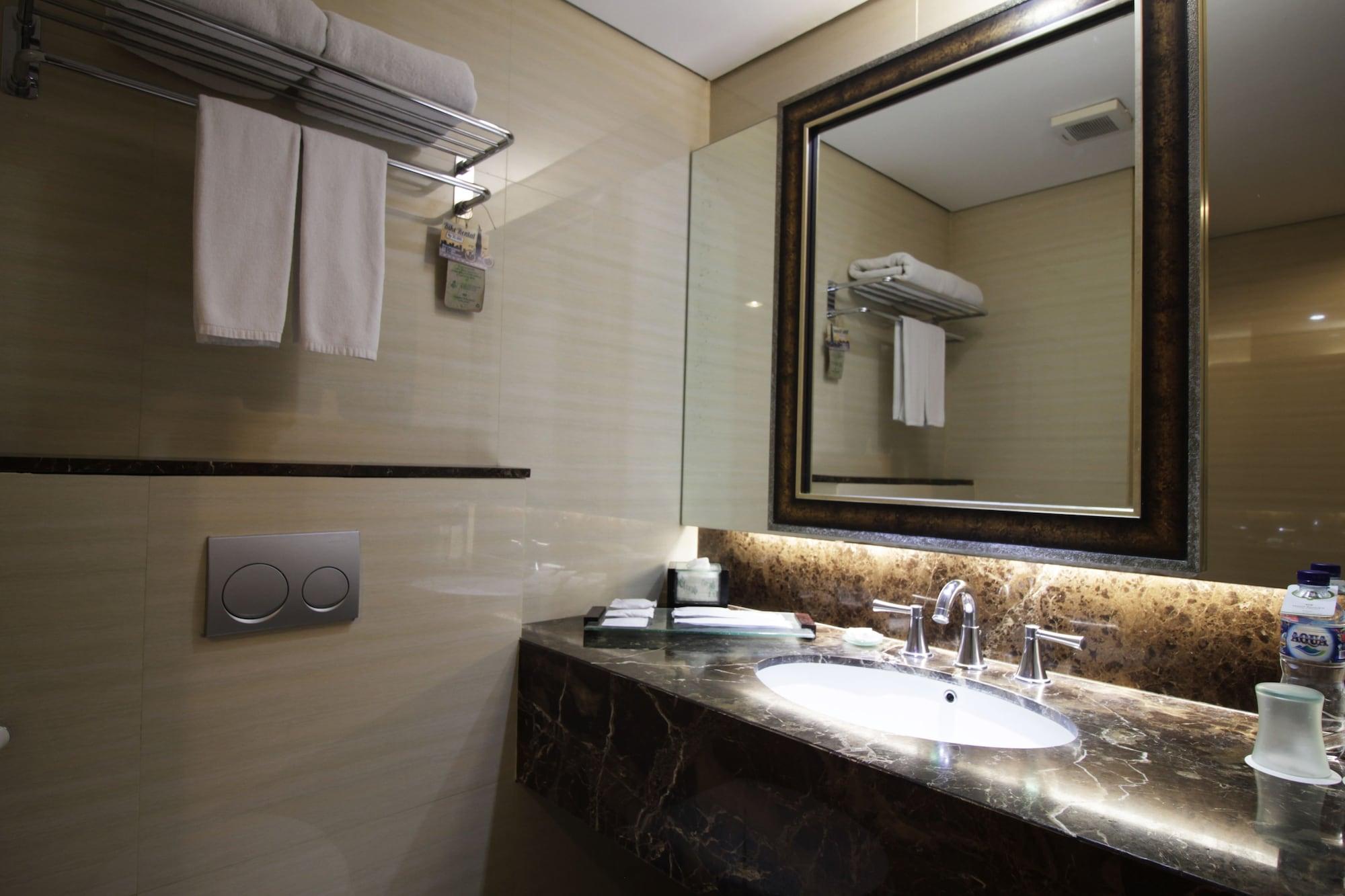 Hotel Santika Premiere Jogja Yogyakarta Eksteriør bilde
